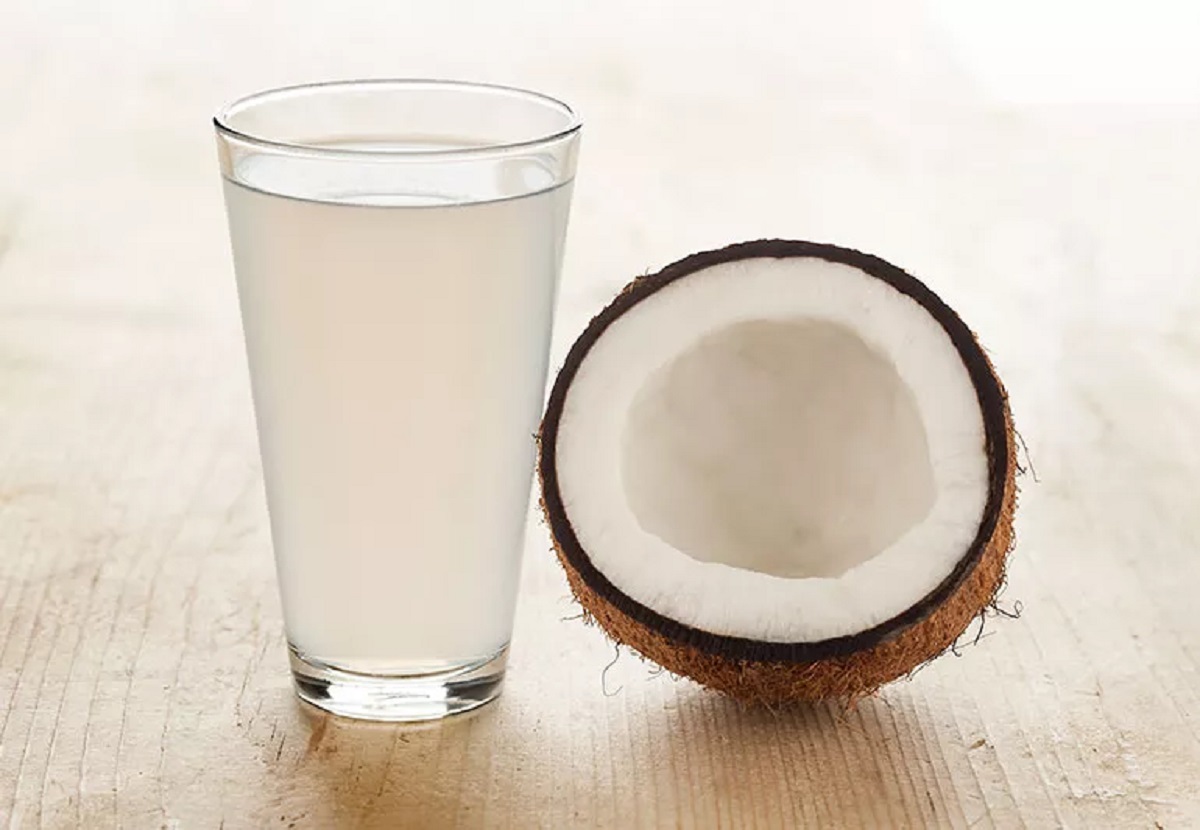 નાળિયેર પાણીની આડ અસરો 2 CoconutWater