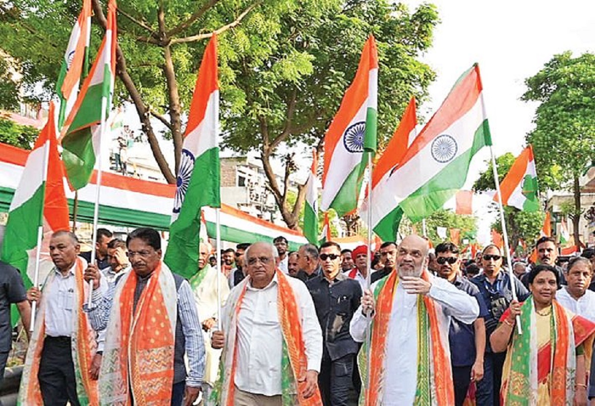 નવી દિલ્હીઃ આવનારા દાયકાઓમાં ભારતીયોનું જીવનધોરણ મોટા પાયે બદલાશેઃ સીતારમણ 2 bhupendra patel triranga india