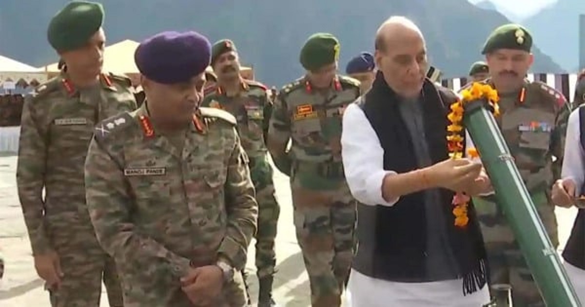 rajnath singh dasera pujan