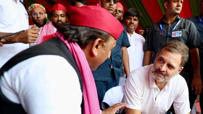 Akhilesh Yadav Rahul Gandhi