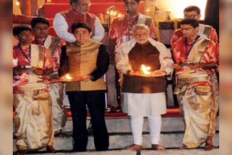 Modi Abe Ganga aarti