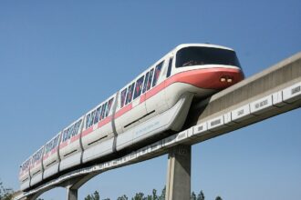 mono train