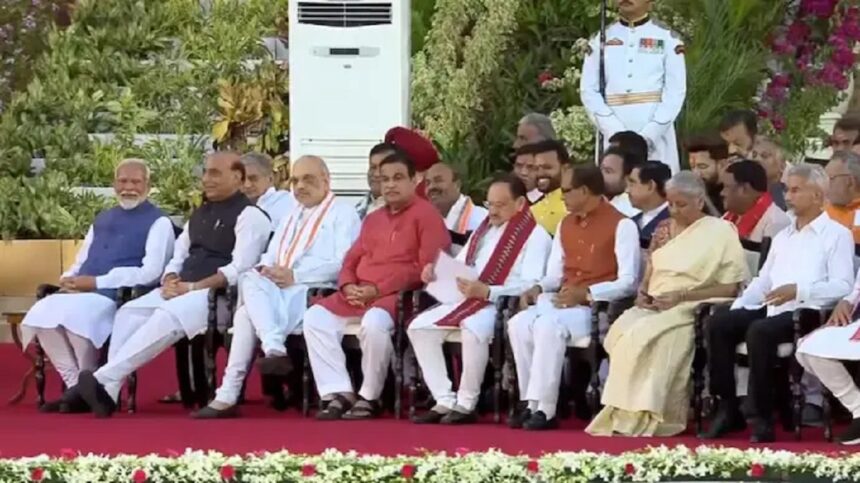 સરકાર બન્યા બાદ દિલ્હીમાં રાજકીય હલચલ તેજ, મળવા પહોંચ્યા યોગીજી 1 pm modi oath ceremony 090