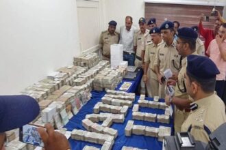ujjain police ipl cricket rupees
