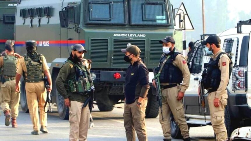 કાશ્મીરમાં આતંકી હુમલામાં વધુ એક શહીદ 1 Jammu and Kashmir Police terrerist army