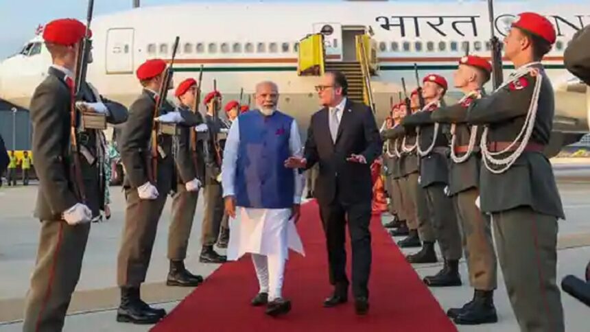 વિયેનામાં વડાપ્રધાન મોદીએ કહ્યું- ભારત-ઓસ્ટ્રિયા સંબંધો વધુ ગાઢ બનશે, આજે રાષ્ટ્રપતિ એલેક્ઝાંડર વાન ડેર બેલેન સાથે મુલાકાત કરશે 1 Modi austria