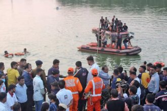 vadodara boat trajady