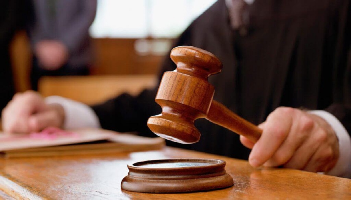 court hammer