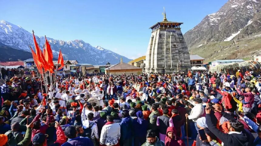 chardham yatra scaled badrinath temple