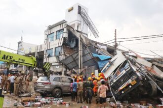 house collapse building
