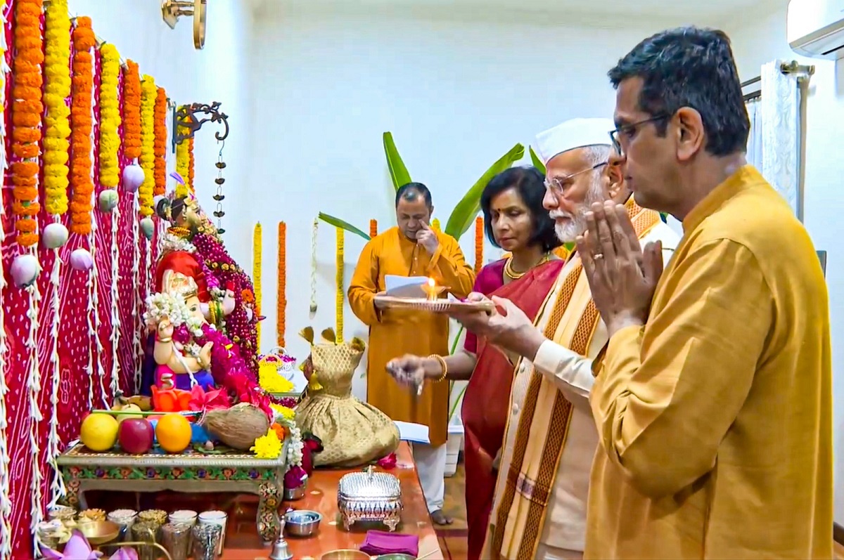 modi puja cji chandrachud