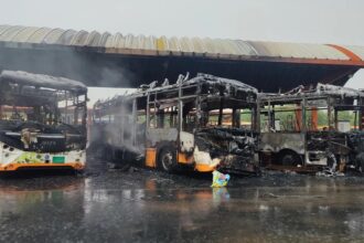 bus brts fire