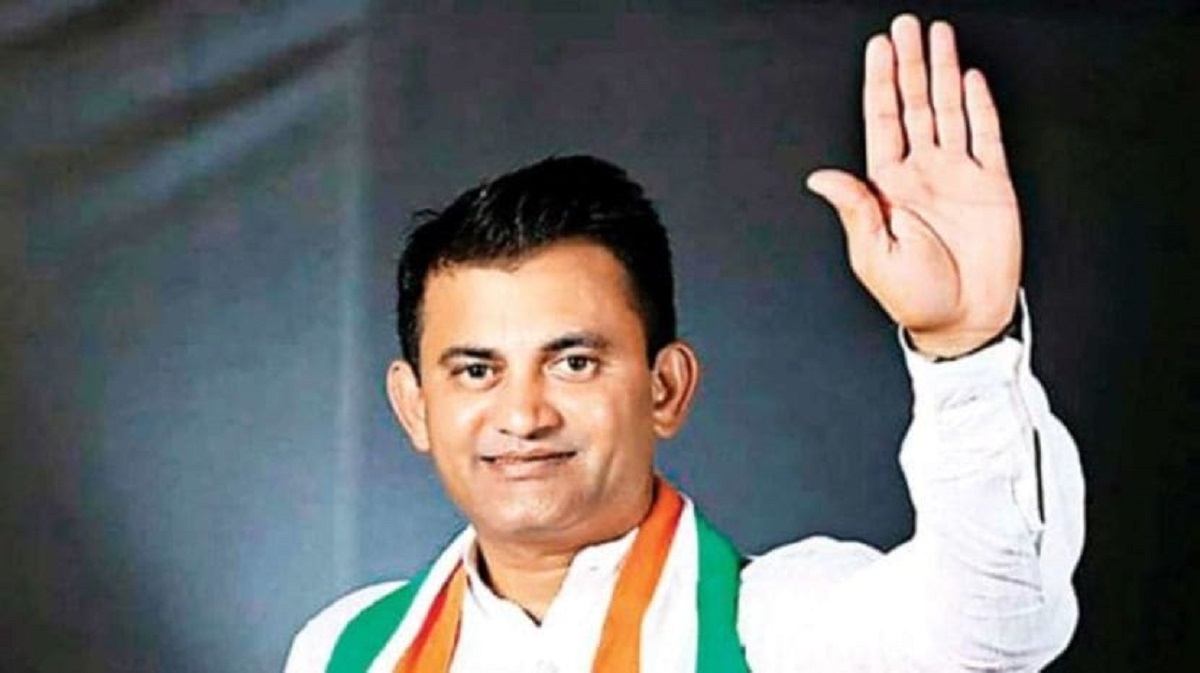 paresh dhanani
