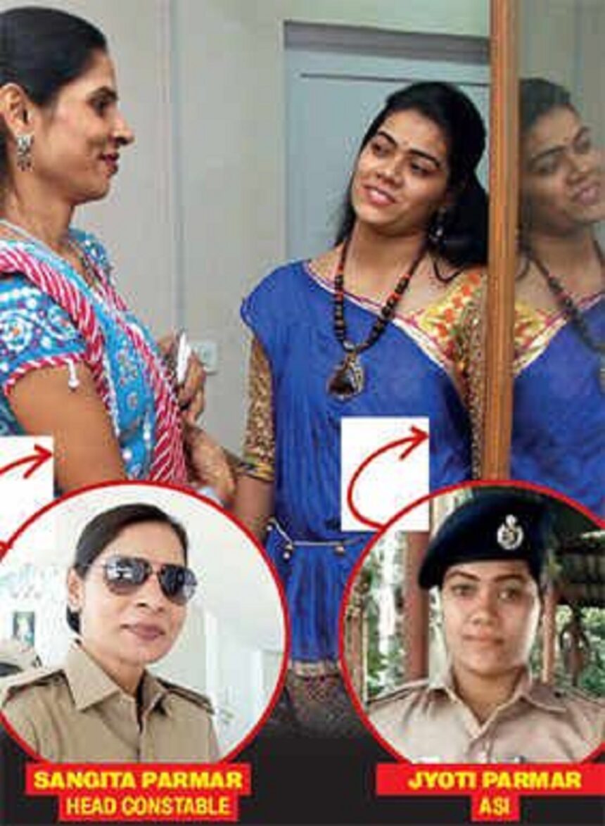 women police in saree garba navratri