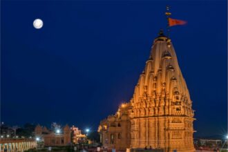 Somnath Full moon temple