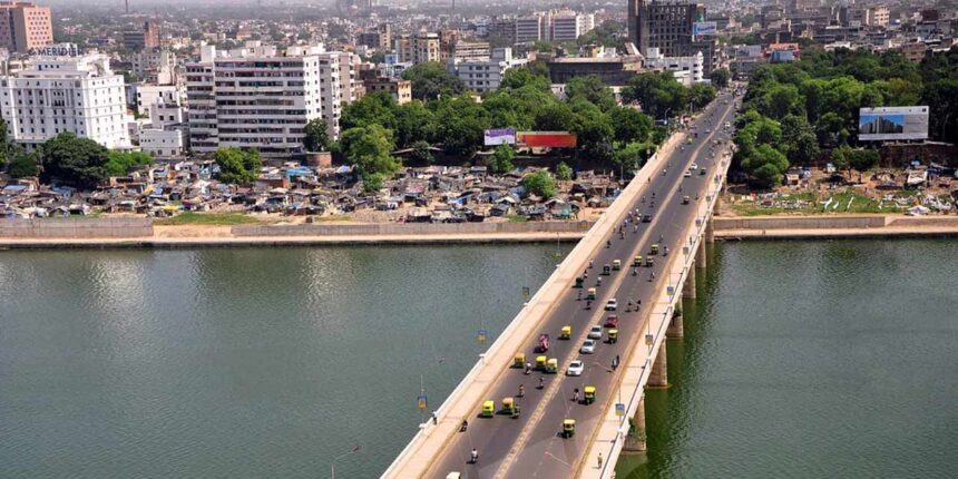 અમદાવાદમાં ટ્રાફિકથી ભરચક રહેતા બ્રિજનું થશે રિપેરિંગ, 1 ahmedabad bridge