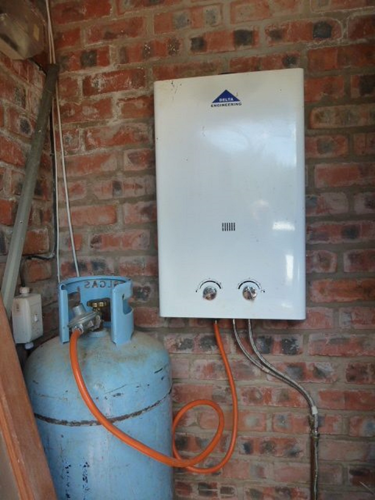 gas geyser sylindert