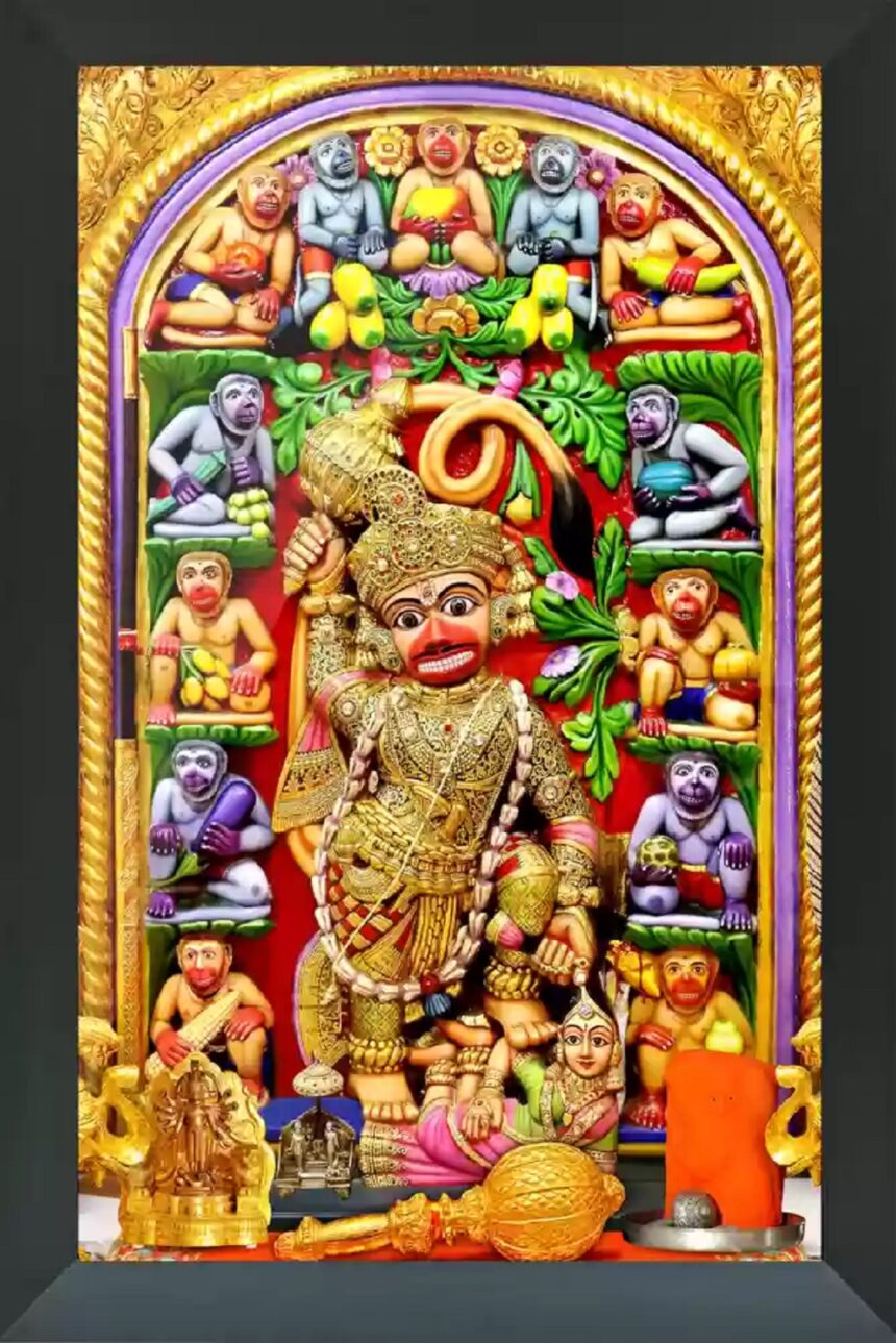 તેવું ખાસ શું હોય છે આખરે હનુમાન ચાલીસામાં કે જેનાથી નકારત્મક શક્તિઓ દૂર રહે છે, ભૂત ભાગે છે 1 hanumanji temple sarangpur