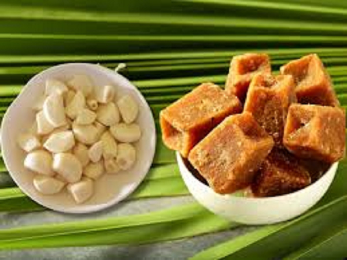 lasan goal garlic jaggery