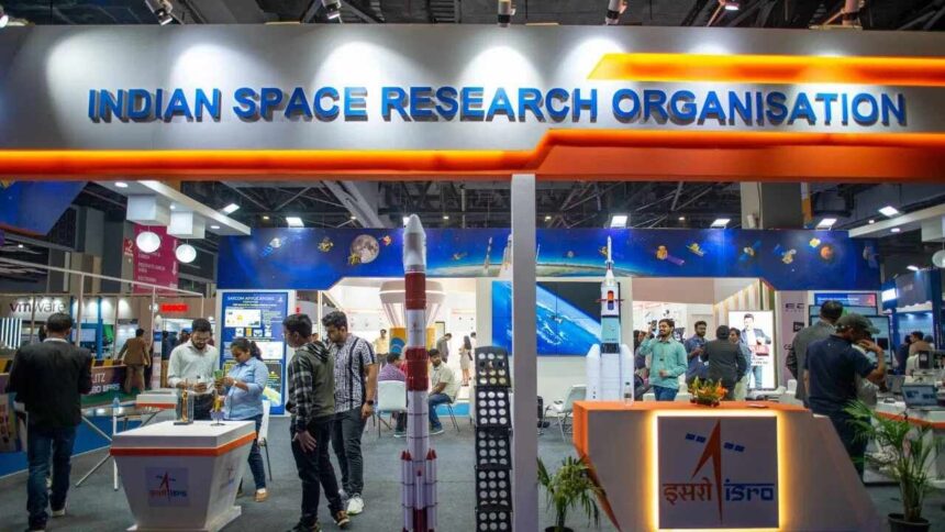 અવકાશમાં ખેતીની સંભાવના ચકાસશે ISRO, જાણો 30 ડિસેમ્બરે લોન્ચ થનારા મિશનની ખાસિયત 1 ISRO to explore possibilities of farming in space