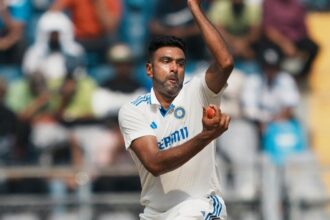 Ravichandran Ashwin 5 1