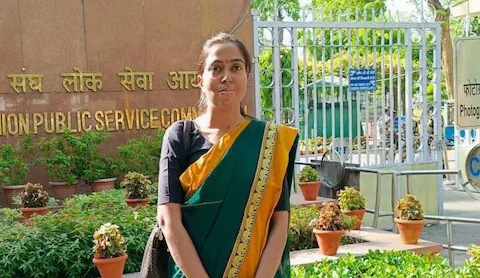 UPSC Success Story : નોકરી છોડીને શરૂ કરી UPSCની તૈયારી, 6 પ્રયાસમાં નિષ્ફળ ગયા, પછી આ રીતે બન્યા IFS ઓફિસર 1