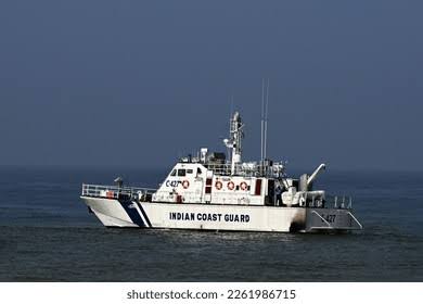 Indian Coast Guard : કરિયર અને લાખોની કમાણી એકસાથે! 1 images 5 4