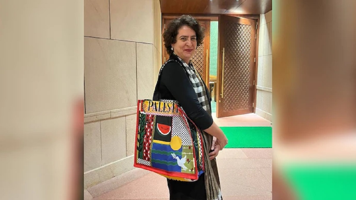priyanka gandhi with palestine bag