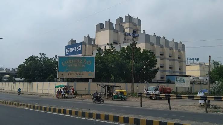 Dudhsagar Dairy Vacancy: દૂધસાગર ડેરીમાં 48 જગ્યાઓ, આજે જ કરો અરજી 1 images 1 18