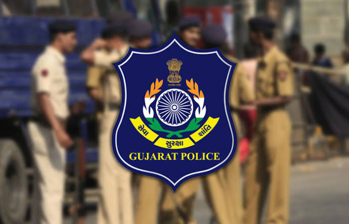 Gujarat Police Recruitment: ગુજરાતમાં પોલીસ ભરતી શરૂ, 12,472 પદો માટે પરીક્ષા તારીખો જાહેર 1 images 1 6