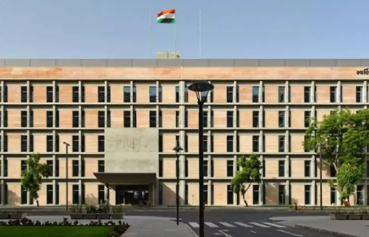 Gandhinagar News: ગુજરાતમાં વહીવટી ફેરફાર, બે IASને વધારાનો ચાર્જ, એક સ્પેશિયલ સેક્રેટરી નિયુક્ત 1 Gandhinagar News