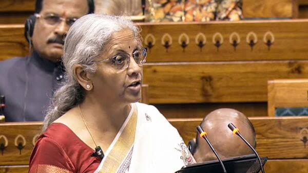 Budget 2025: ₹12.75 લાખની આવક કરમુક્ત કેવી રીતે? જાણો સંપૂર્ણ ગણતરી 1 Budget 2025