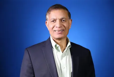 Success Story of Jay Chaudhry: 4 કિ.મી. ચાલીને સ્કૂલ અને દીવાના અજવાળામાં અભ્યાસ, આજે 2 લાખ કરોડની કંપનીના માલિક 1 Success Story of Jay Chaudhry