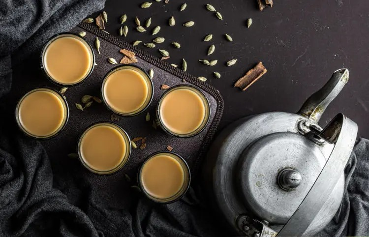 Empty Stomach Tea Risks: ખાલી પેટે ચા પીવાથી નુકસાન? વધતા કેફિન-નિકોટિનથી આરોગ્ય માટે ખતરો 1 Empty Stomach Tea Risks