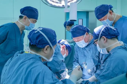China Pig Liver Transplant in Human News