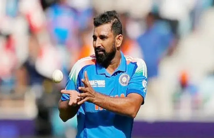 Mohammed Shami on Ban Saliva use on ball: 'કોરોના સમયનો પ્રતિબંધ હટાવો અને બોલ પર થૂંકવાની મંજૂરી આપો' – મોહમ્મદ શમીની ICC પાસે અપીલ 1 Mohammed Shami on Ban Saliva use on ball