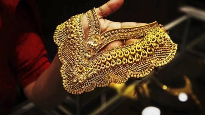 Gold Price Prediction: સોનું 300 દિવસમાં 1 લાખ પાર? મોટા સમાચાર! 1 Gold Price Prediction