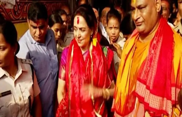 Hema Malini Controversy