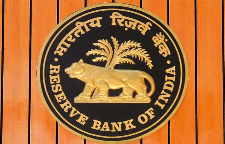 Investigating Derivatives Portfolios: RBIની મોટી કાર્યવાહી, બેંકોના ડેરિવેટિવ પોર્ટફોલિયાની થઈ તપાસ 1 Investigating Derivatives Portfolios