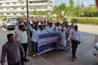 Gujarat Health Employees on Strike