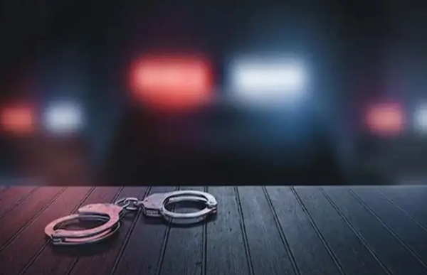 Surat Crime: કોંગ્રેસના પૂર્વ મહામંત્રી પત્રકારની તોડબાજી: બિલ્ડર પાસેથી મિલકત લૂંટી 1 Surat Crime