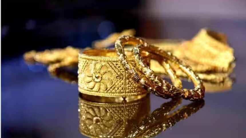 Gold Price Today: એક સપ્તાહમાં સોનું 1150 સસ્તુ! આજે પણ 22 અને 24 કેરેટના ભાવમાં ઘટાડો. 1 Gold Price Today