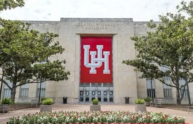 Houston University Controversy: અમેરિકાની યુનિવર્સિટીમાં હિન્દુ ધર્મ વિરુદ્ધ પ્રચાર, ભારતીય વિદ્યાર્થીએ કર્યો ભારે વિરોધ 1 Houston University Controversy