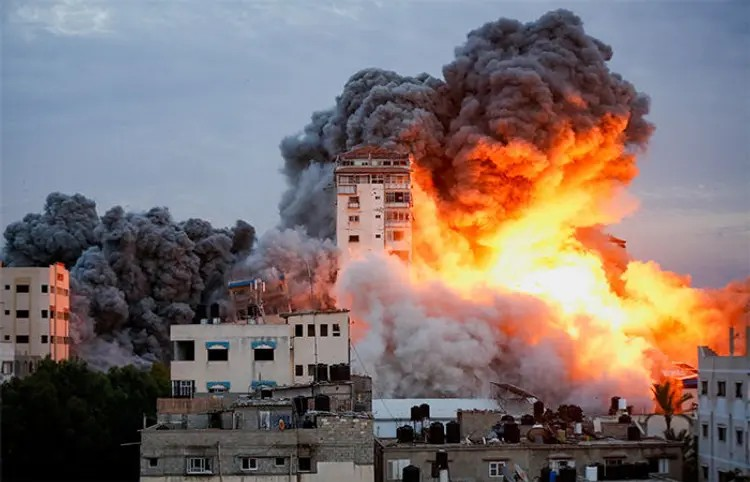 Israel Attack on Gaza Strip: ગાઝા પર ઇઝરાયેલનો વિનાશક હુમલો, 300થી વધુ મોત, શાંતિ-વાટાઘાટો અટકી 1 Israel Attack on Gaza Strip