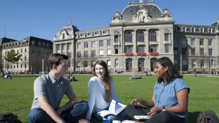 Bern Scholarship 2025: સ્વિટ્ઝર્લૅન્ડની બર્ન યુનિવર્સિટી આપી રહી છે સંપૂર્ણ શિષ્યવૃત્તિ, UG-PG માટે કેવી રીતે કરશો અરજી? 1 Bern Scholarship 2025