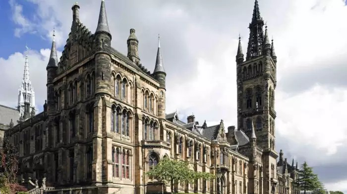 University of Glasgow Scholarship: ગ્લાસગો યુનિવર્સિટીમાંથી કરો MBA, ભારતીય વિદ્યાર્થીઓ માટે શાનદાર સ્કોલરશિપનો મોકો! 1 University of Glasgow Scholarship