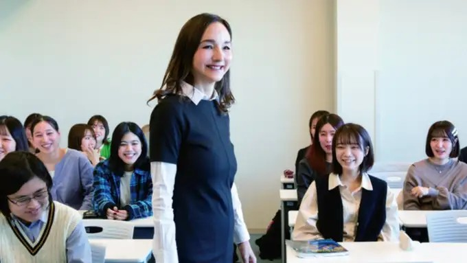 Top Universities For Women: 'અહીં છોકરાઓને આવવાની મંજૂરી નથી'! દુનિયાની 5 યુનિવર્સિટીઓ જ્યાં ફક્ત છોકરીઓ જ જઈ શકે છે 1 Top Universities For Women