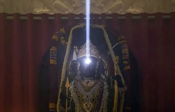 Ram Navami 2025: અયોધ્યામાં રામનવમી મહોત્સવ: 12 વાગ્યે રામલલાને થશે સૂર્ય તિલક, ભક્તો પર વરસશે સરયુ જળ 1 aXSX 1