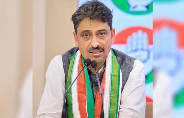 Waqf Amendment Bill 2025: 'હું પણ રામજીનો વંશજ, ટ્રસ્ટમાં સામેલ કરો' – સેન્ટ્રલ વક્ફ કાઉન્સિલ પર કોંગ્રેસ નેતા ગુસ્સે 1 drgfgf