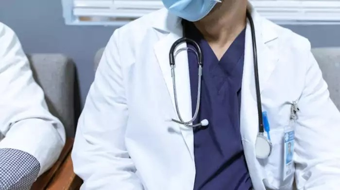 MBBS in Europe: યુરોપમાં MBBS માટે ટોચની 5 યુનિવર્સિટીઓ, વાર્ષિક ફી ₹૧.૪૦ લાખ! યાદી જુઓ 1 MBBS in Europe